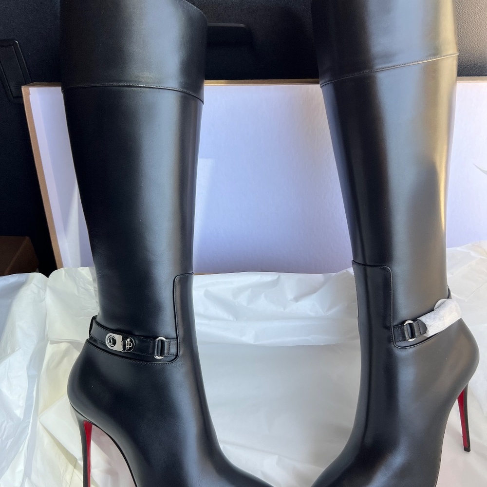 Christian Louboutin Black Lock Kate Botta Size 38.5